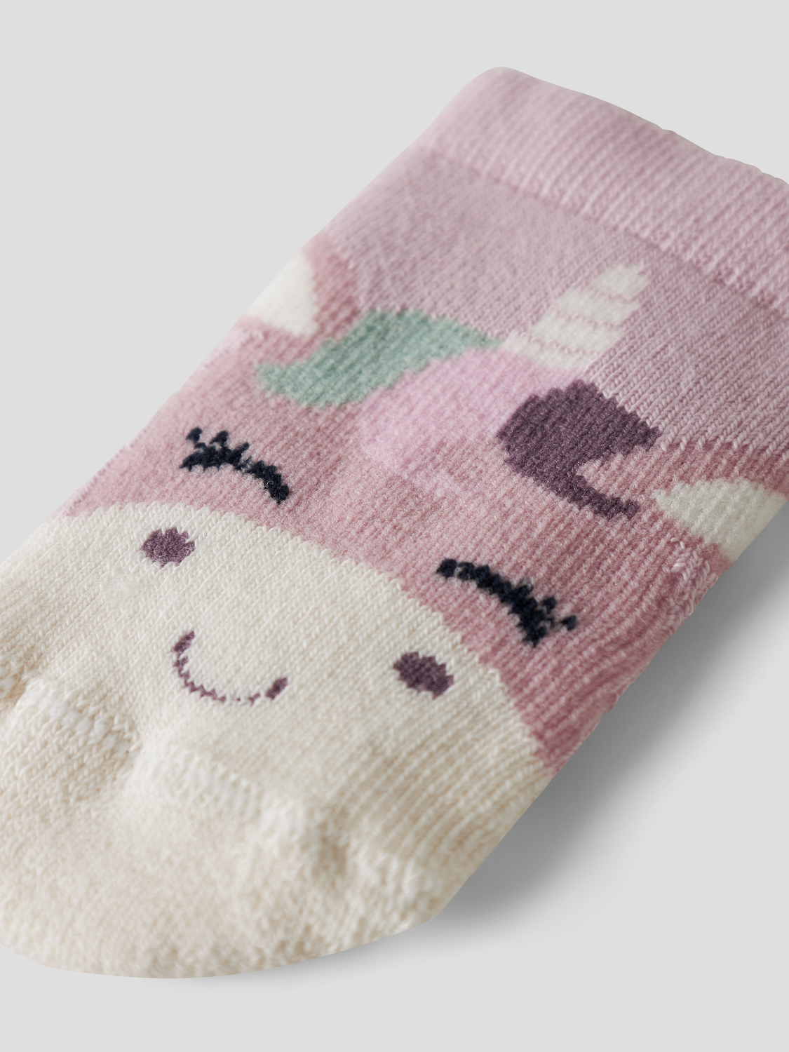 model_shot-front_full